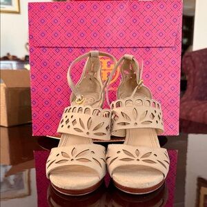 Tory Burch Elegant Beige Cutout Sandals. Great for the office in Spring/ Summer